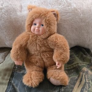 Anne. Geddes Cuddly Brown Bear Plush Toy with Doll Face